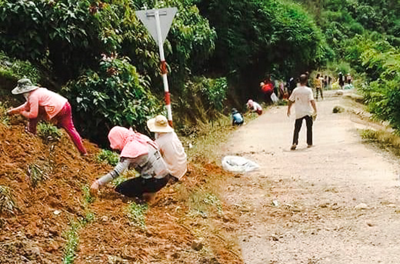 Thông qua công tác dân vận đã huy động được sức dân xây dựng địa phương phát triển